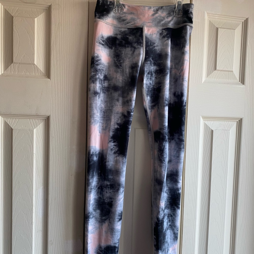 Athleta Girl Printed Chit Chat Tight Size L/12 Peach/Black/Grey